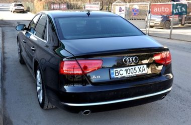 Седан Audi A8 2013 в Львове