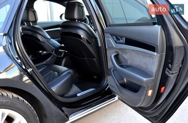 Седан Audi A8 2013 в Львове