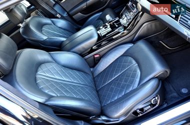 Седан Audi A8 2013 в Львове