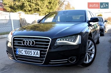 Седан Audi A8 2013 в Львове