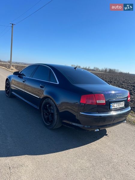 Седан Audi A8 2004 в Луцке