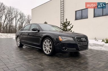 Седан Audi A8 2013 в Луцьку