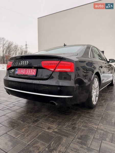 Седан Audi A8 2013 в Луцьку