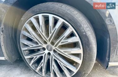 Седан Audi A8 2019 в Києві