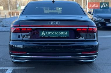 Седан Audi A8 2022 в Киеве