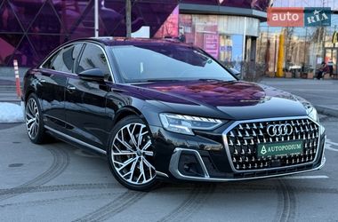 Седан Audi A8 2022 в Киеве