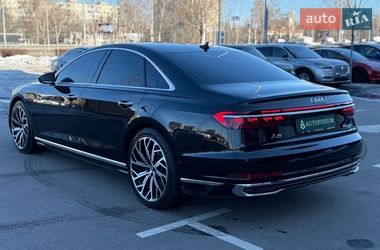 Седан Audi A8 2022 в Киеве