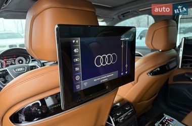 Седан Audi A8 2022 в Киеве