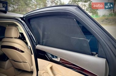 Седан Audi A8 2013 в Львове