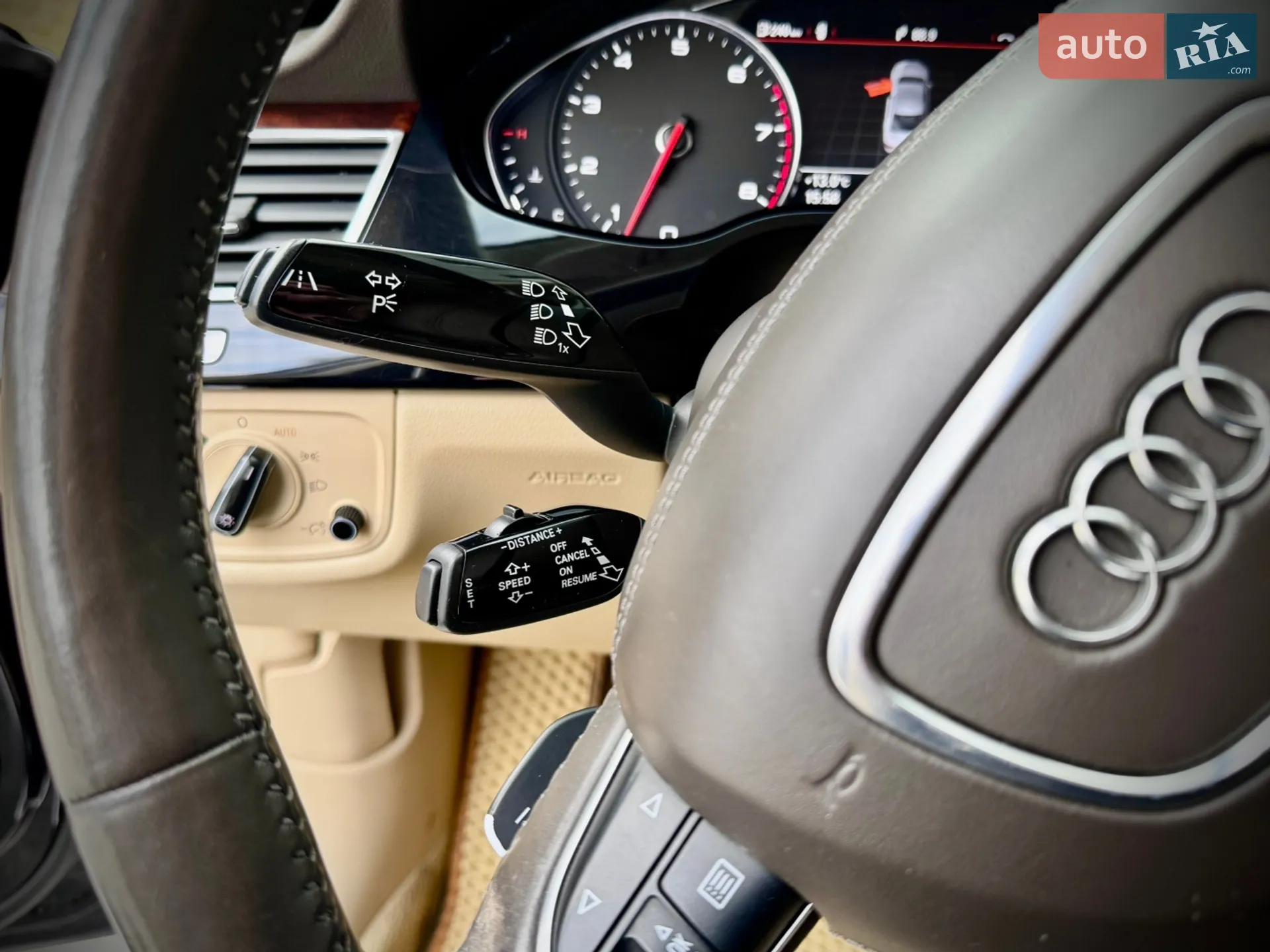 2013 Audi A8 - мініатюра 43