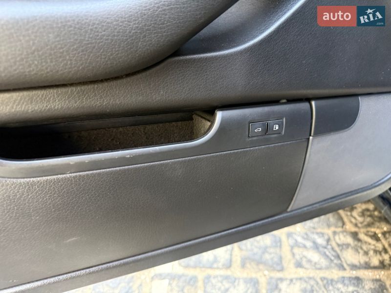 Седан Audi A8 2006 в Одессе