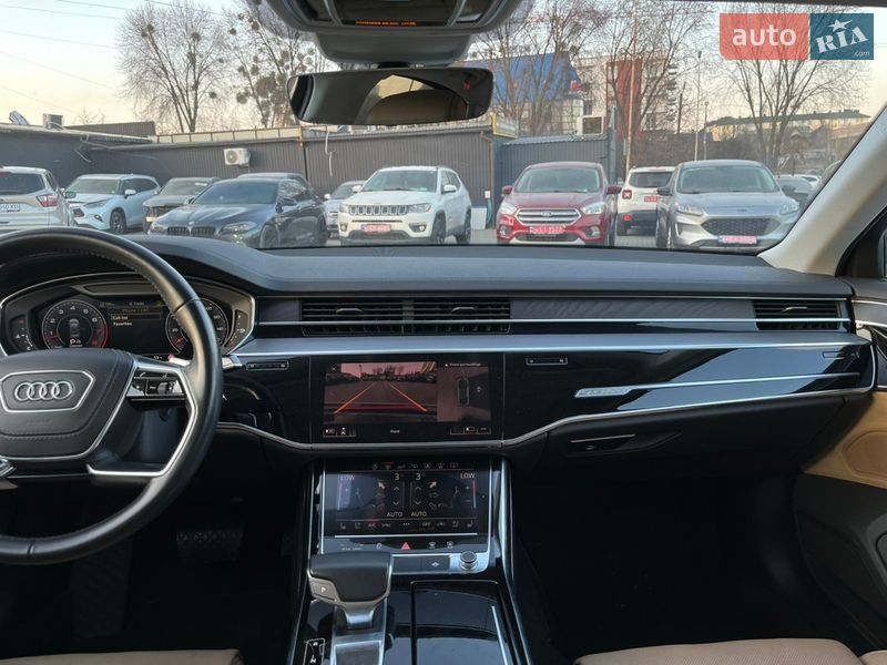 Седан Audi A8 2018 в Львове фото 22 Седан Audi A8 2018 в Львове