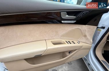 Седан Audi A8 2014 в Киеве