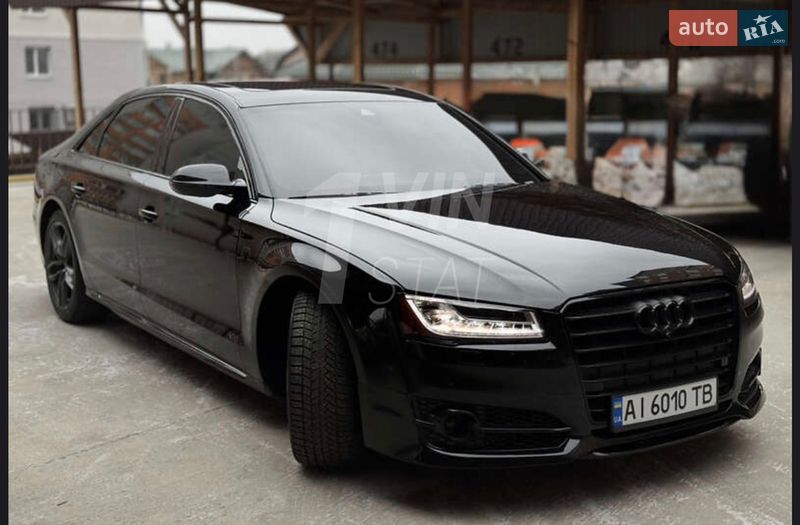 Седан Audi A8 2016 в Києві