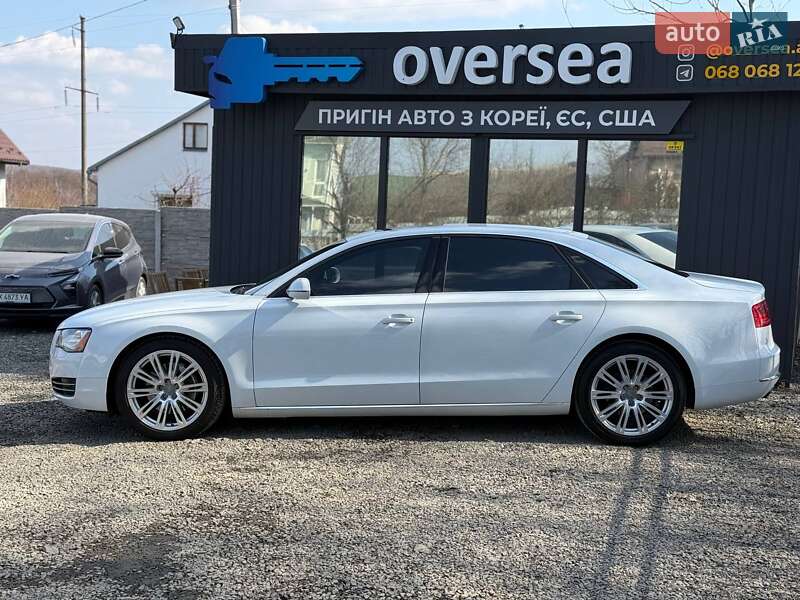 Седан Audi A8 2012 в Хмельницком