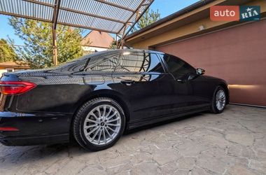 Седан Audi A8 2020 в Ровно