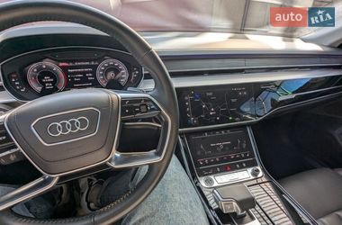 Седан Audi A8 2020 в Ровно