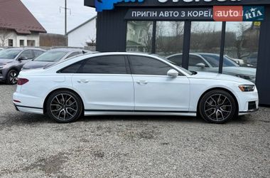 Седан Audi A8 2020 в Хмельницькому