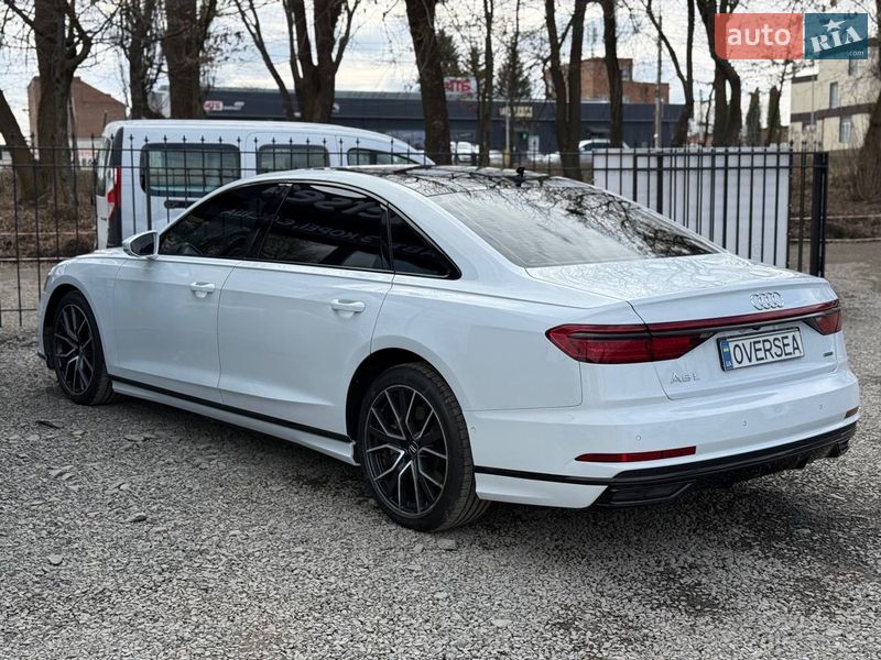 Седан Audi A8 2020 в Хмельницькому