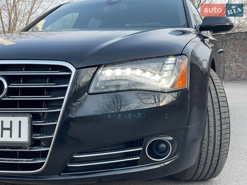 Седан Audi A8 2013 в Кропивницком