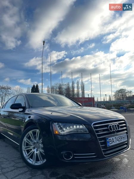 Седан Audi A8 2013 в Кропивницком