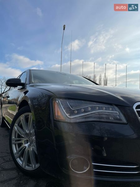 Седан Audi A8 2013 в Кропивницком