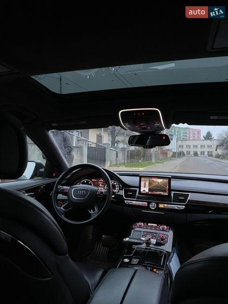 Седан Audi A8 2013 в Кропивницком