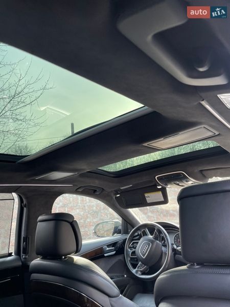 Седан Audi A8 2013 в Кропивницком