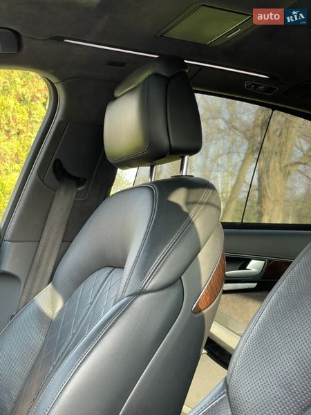 Седан Audi A8 2013 в Кропивницком