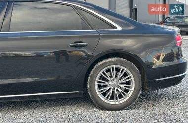 Седан Audi A8 2017 в Львове