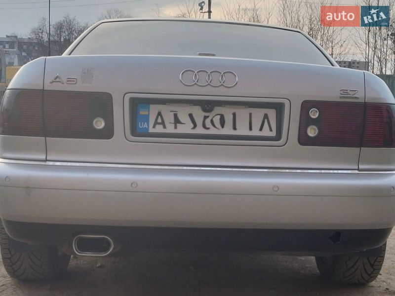 Седан Audi A8 2001 в Ивано-Франковске