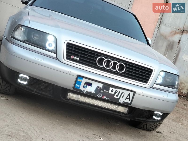 Audi A8 2001