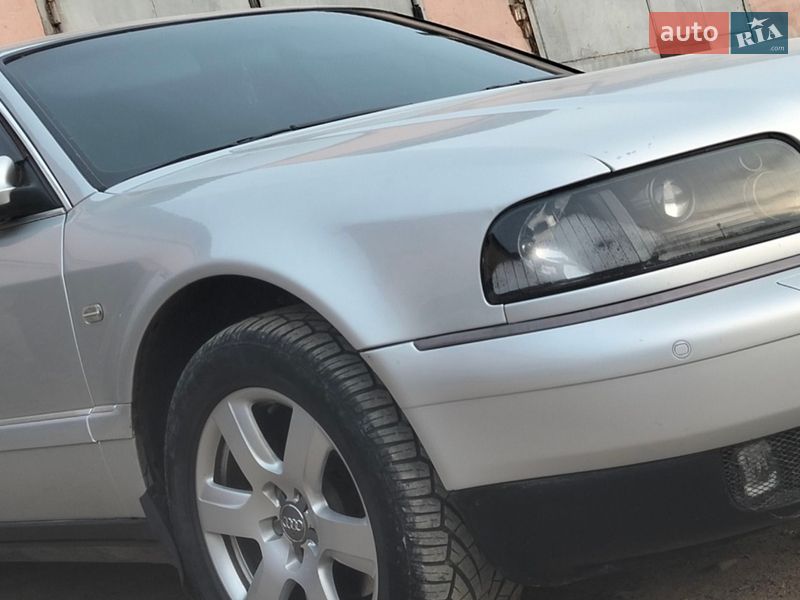 Седан Audi A8 2001 в Ивано-Франковске
