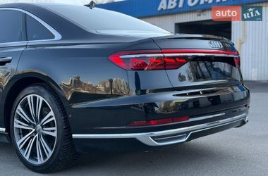 Седан Audi A8 2018 в Києві