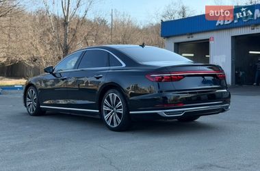 Седан Audi A8 2018 в Києві