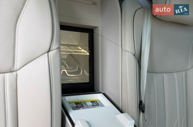 Седан Audi A8 2018 в Києві