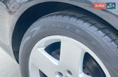 Седан Audi A8 2004 в Днепре