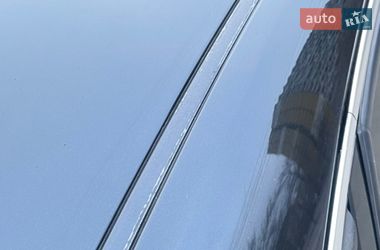 Седан Audi A8 2004 в Днепре