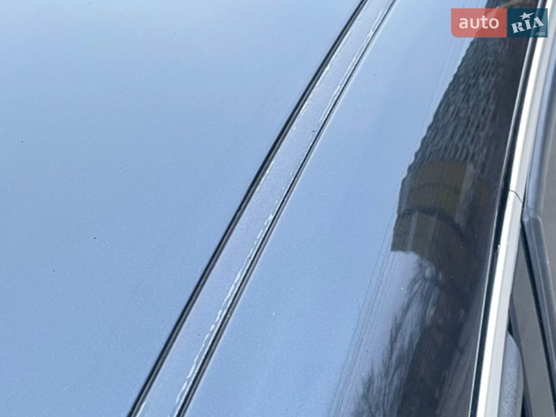 Седан Audi A8 2004 в Днепре