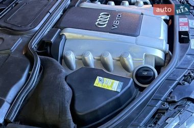 Седан Audi A8 2004 в Днепре