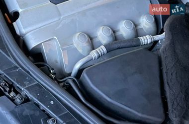 Седан Audi A8 2004 в Днепре