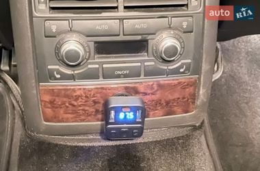 Седан Audi A8 2004 в Днепре