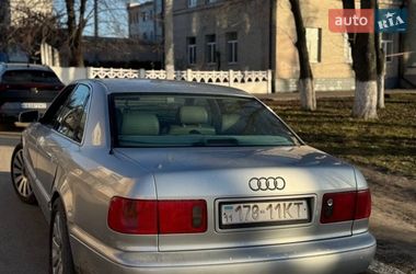 Седан Audi A8 1998 в Василькові
