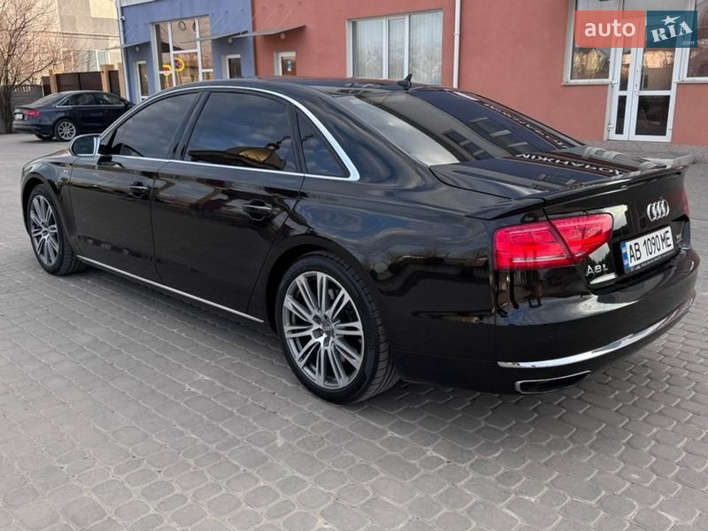 Audi A8 2012