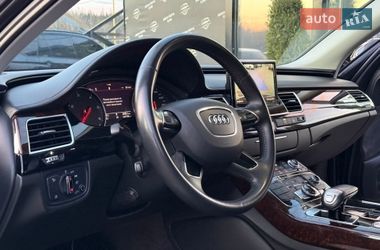 Седан Audi A8 2017 в Харкові