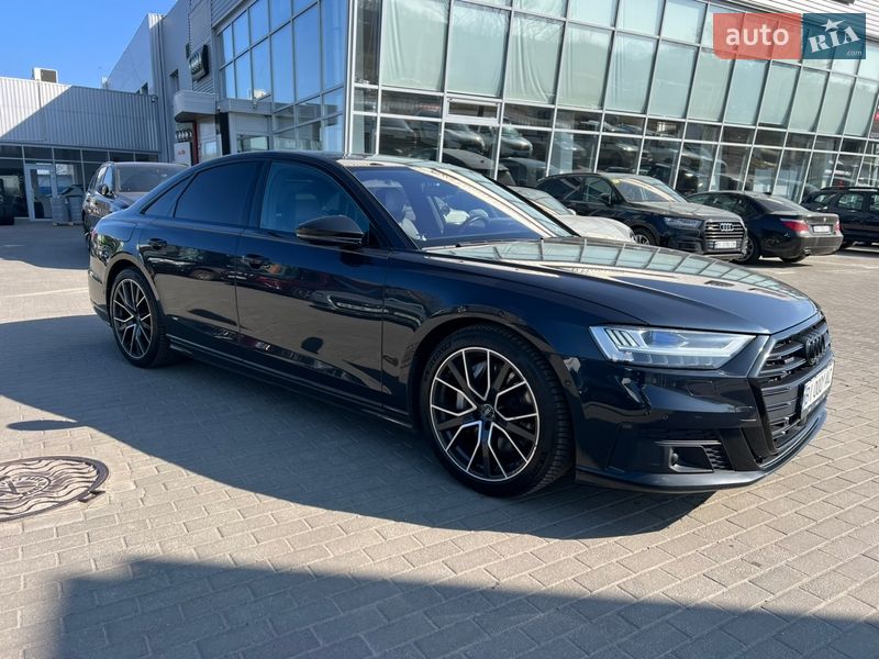 Седан Audi A8 2019 в Полтаве