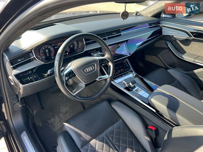 Седан Audi A8 2019 в Полтаве