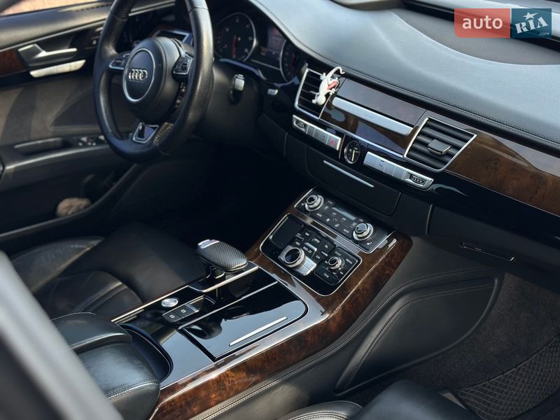 Седан Audi A8 2015 в Стрию фото 30 Седан Audi A8 2015 в Стрию