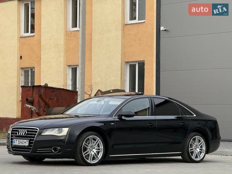 Седан Audi A8 2011 в Ивано-Франковске