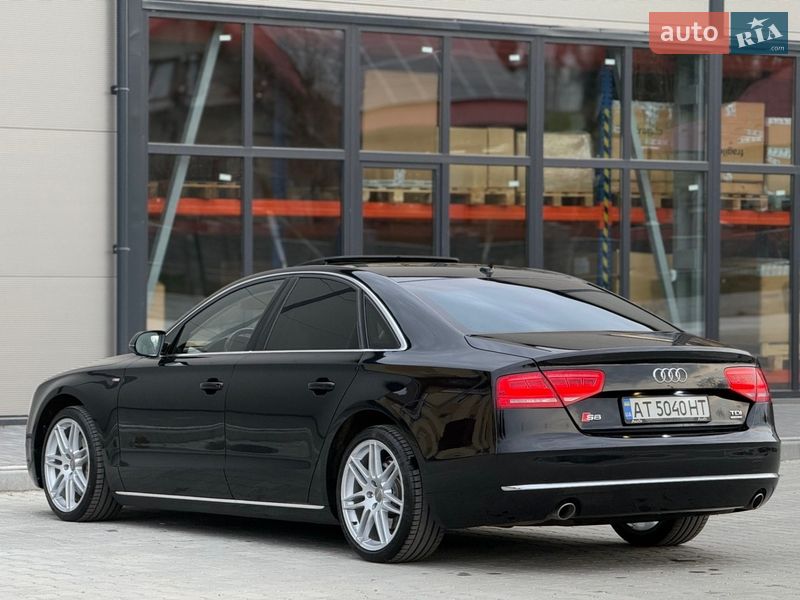 Седан Audi A8 2011 в Ивано-Франковске